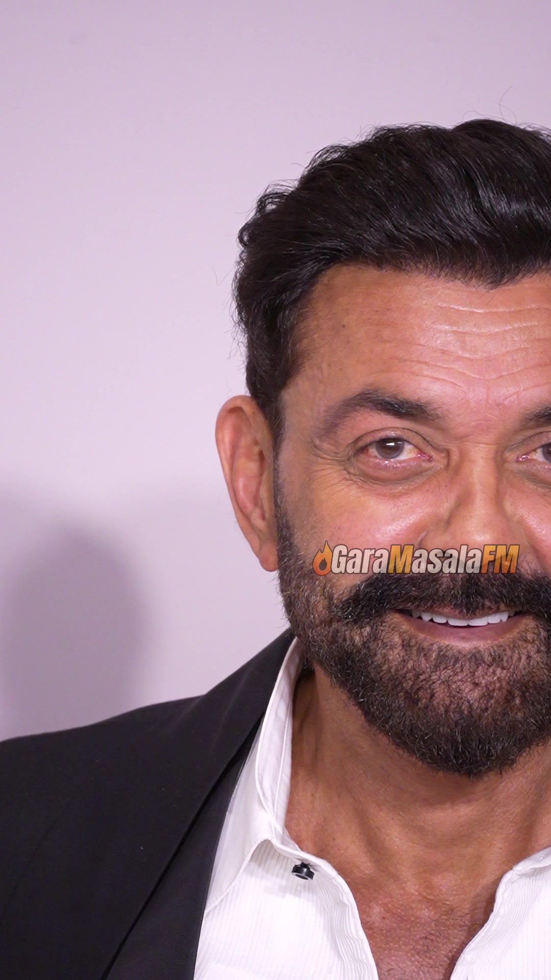 Bobby Deol caught on camera by paparazzi