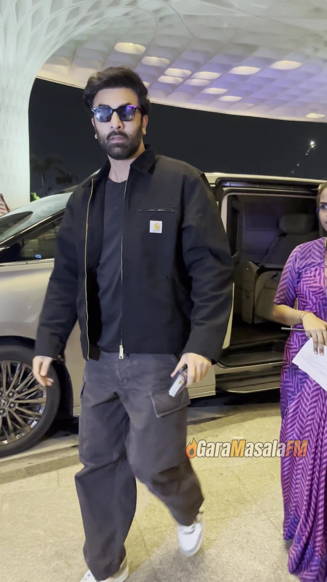 Ranbir Kapoor spotted at Mumbai Airport