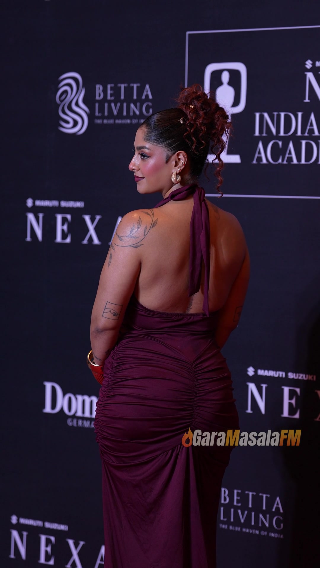 Preet Singh photographed by paparazzi at the Nexa Streaming Awards 2026.